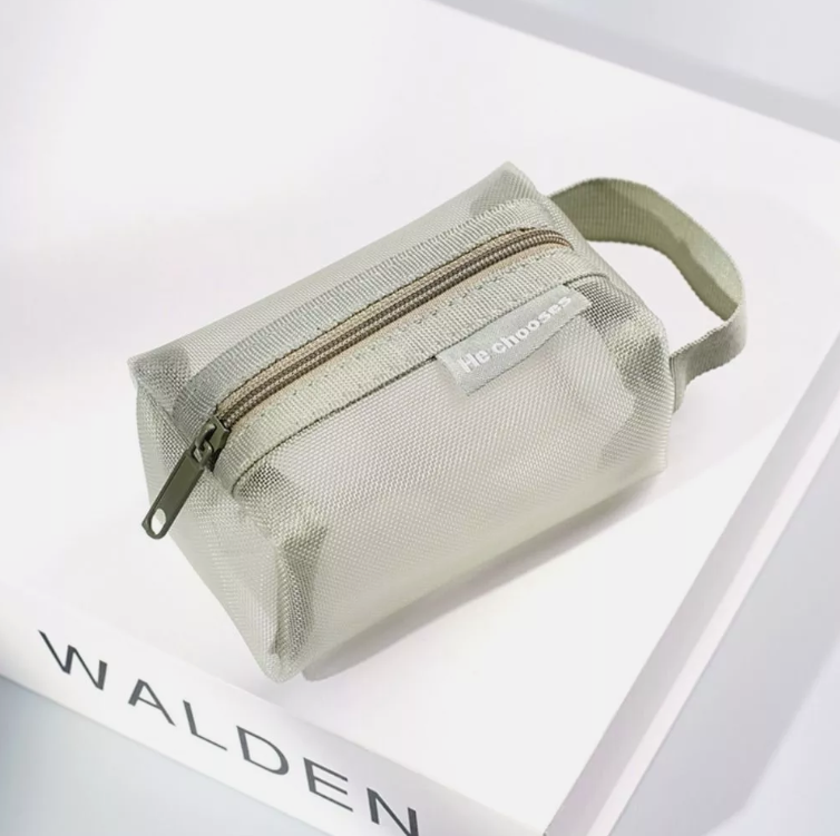 Mini portable travelling bag